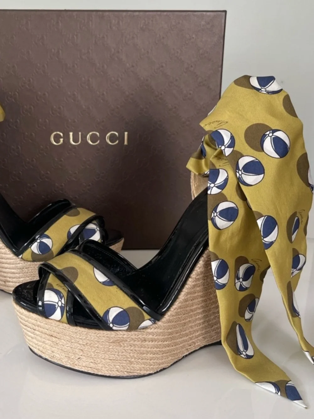 AUTHENTIC GUCCI RESORT COLLECTION WEDGES